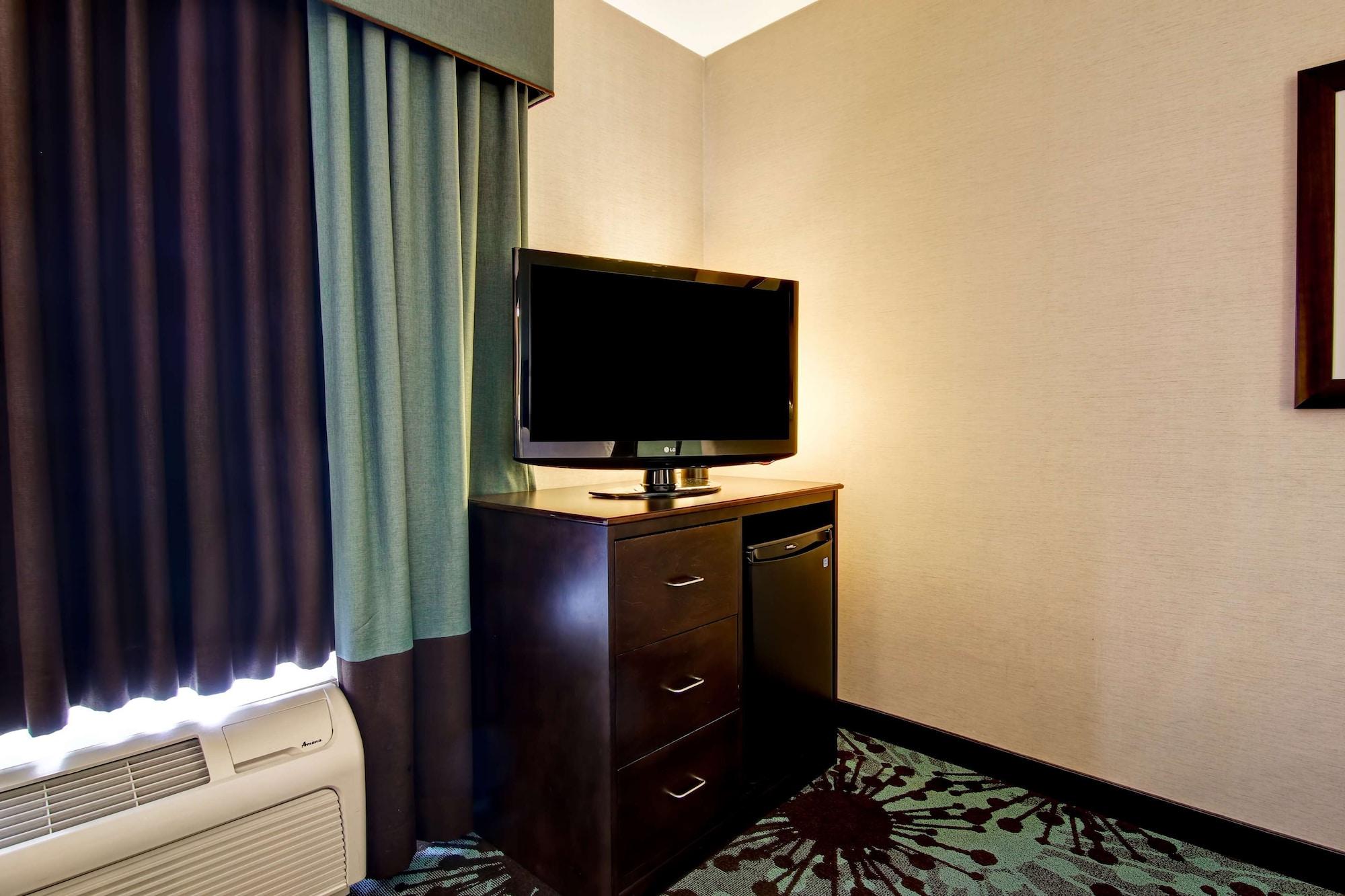 Hampton Inn By Hilton Toronto Airport Corporate Centre Bagian luar foto