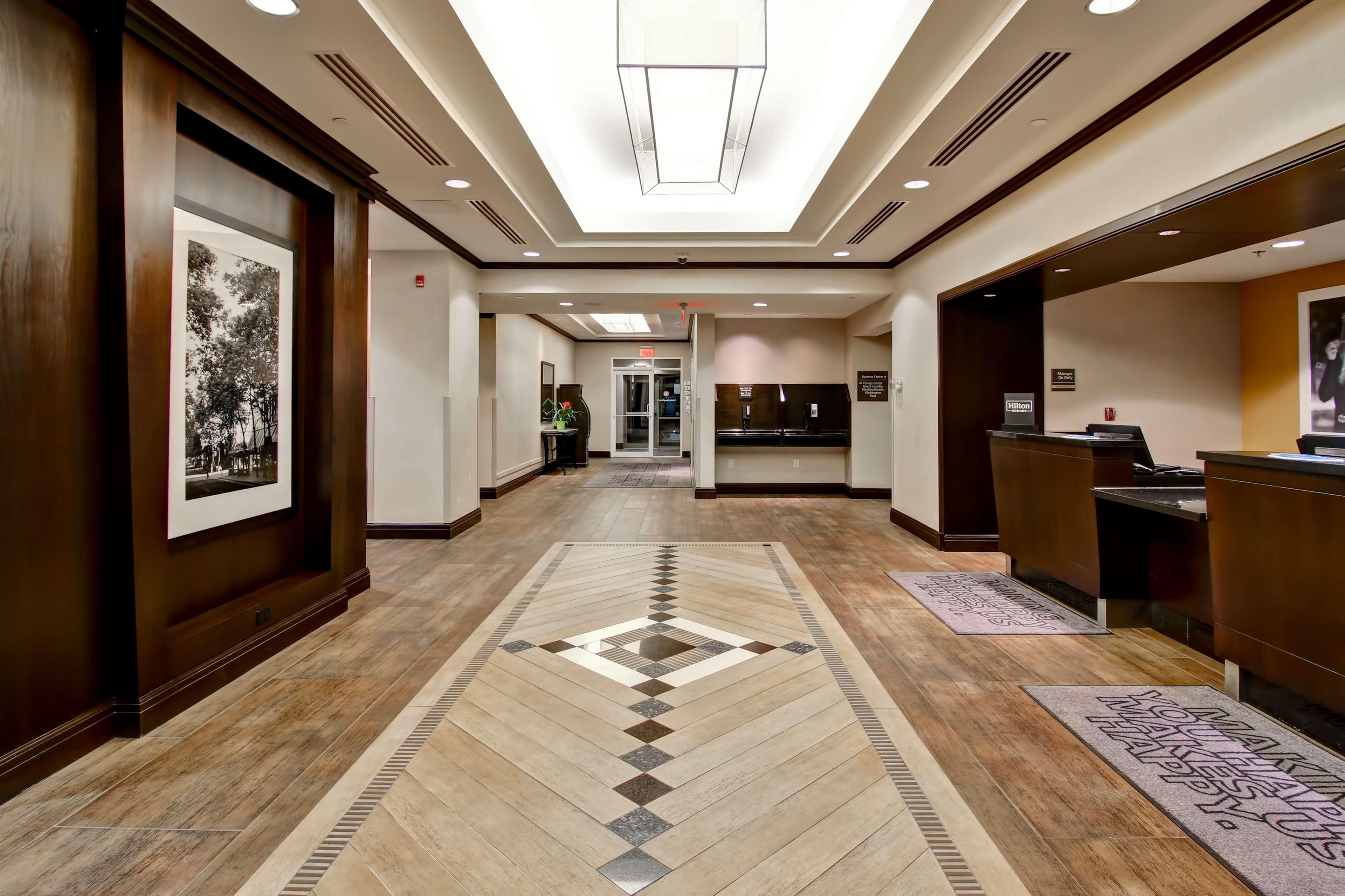 Hampton Inn By Hilton Toronto Airport Corporate Centre Bagian luar foto