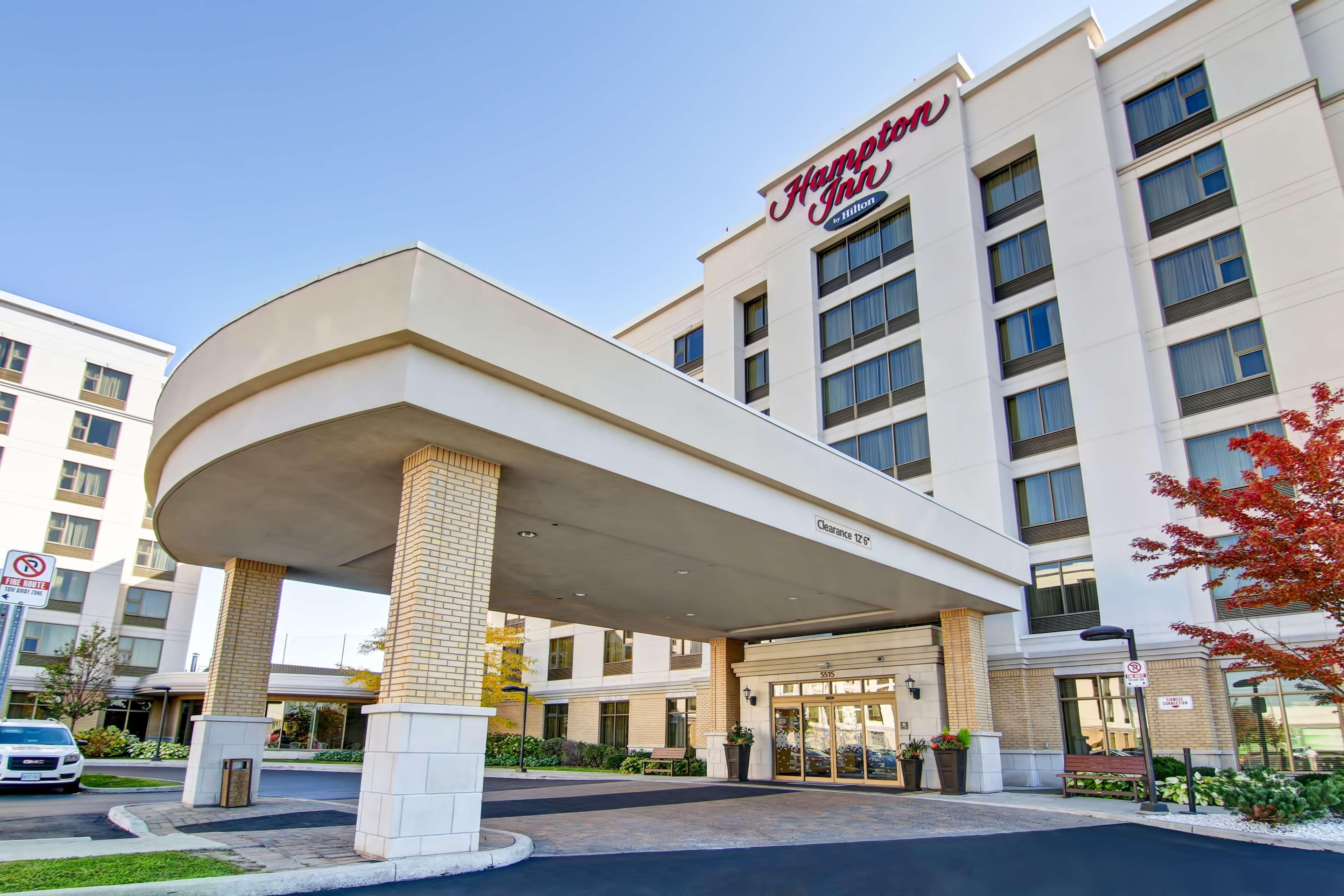 Hampton Inn By Hilton Toronto Airport Corporate Centre Bagian luar foto
