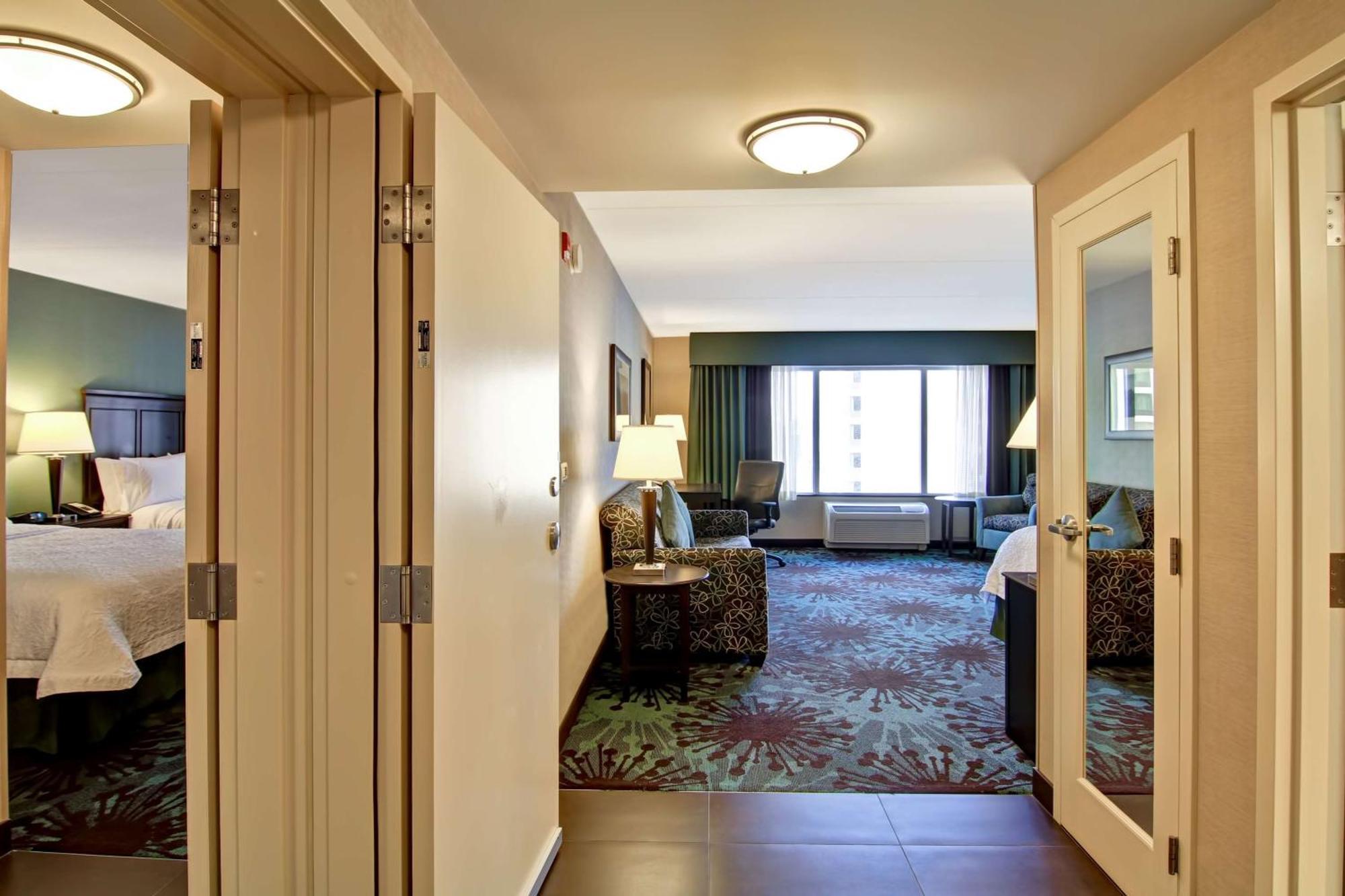 Hampton Inn By Hilton Toronto Airport Corporate Centre Bagian luar foto