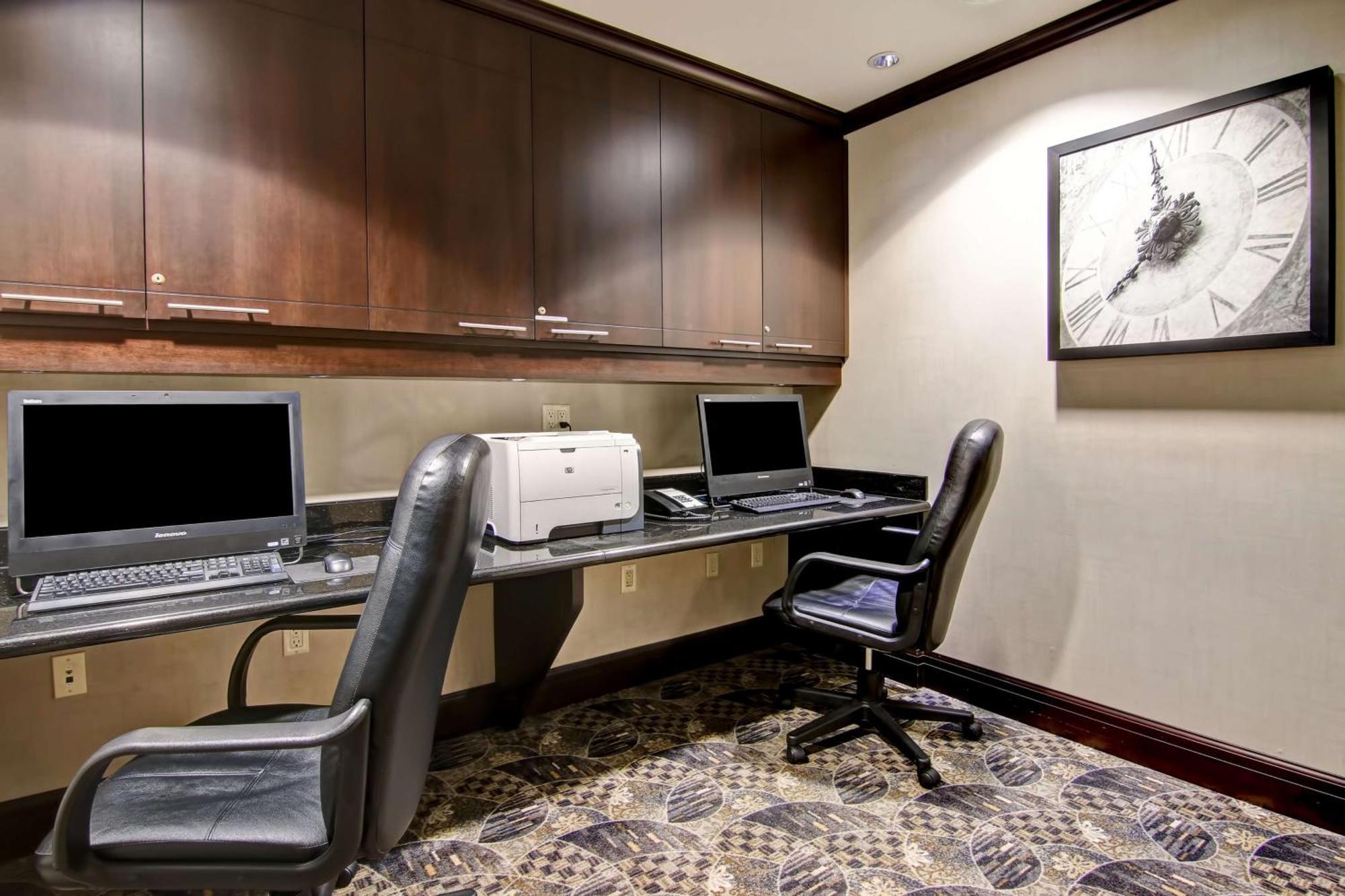 Hampton Inn By Hilton Toronto Airport Corporate Centre Bagian luar foto